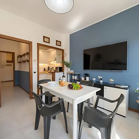 Casa Blu - A Due Passi Dal - Italywego